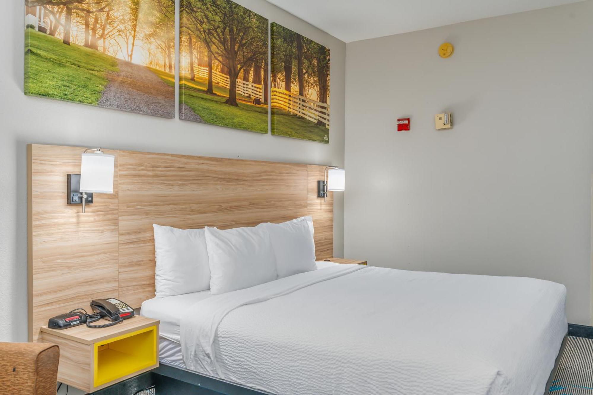 Days Inn & Suites By Wyndham Prattville-Montgomery Zewnętrze zdjęcie