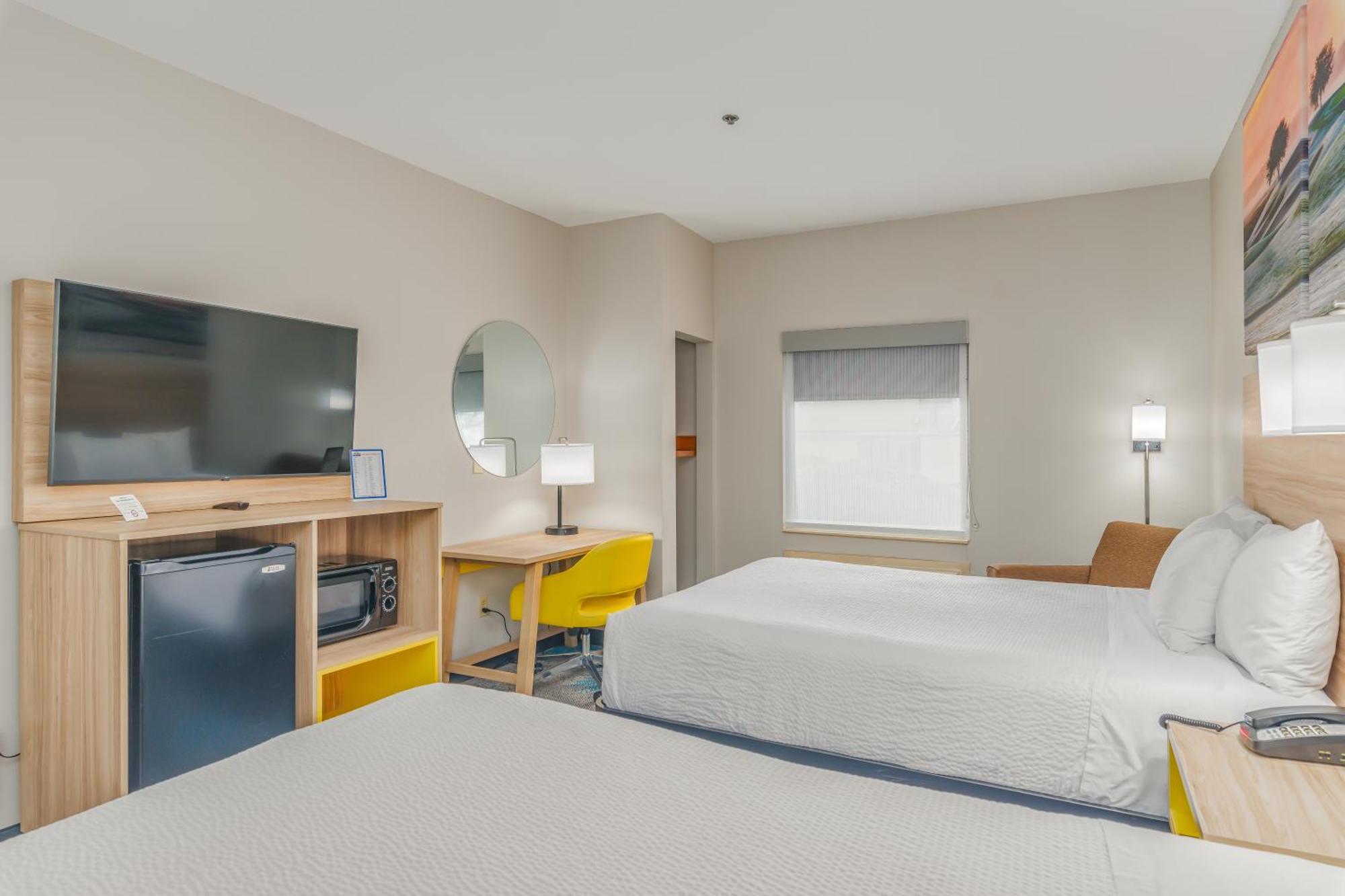 Days Inn & Suites By Wyndham Prattville-Montgomery Zewnętrze zdjęcie